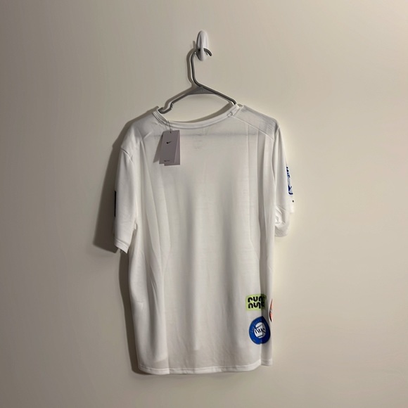 NWT Men's Nike Dri-FIT Miler NYC Running Shirt, White, L DN7509 100 - Picture 2 of 6